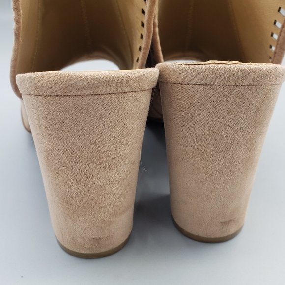 Francesca's Collections Tan Peep Toe Heels - Picture 8 of 13